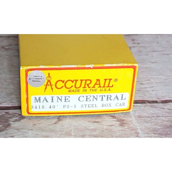 Accurail Made In USA Maine Central 40' Steel Box Car PS-13400 Series Model Train - Picture 8 of 8